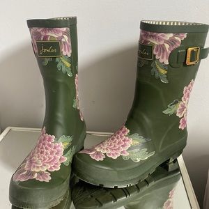 Joules Molly mid height welly rain boots pink floral green boots